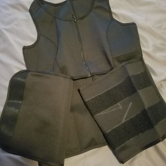 NWT-Woman's Black waist trainer size Large - Picture 5 of 6